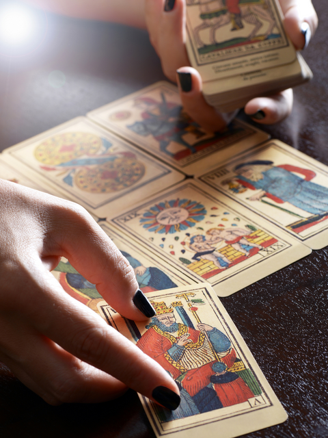 How Tarot Reading Works